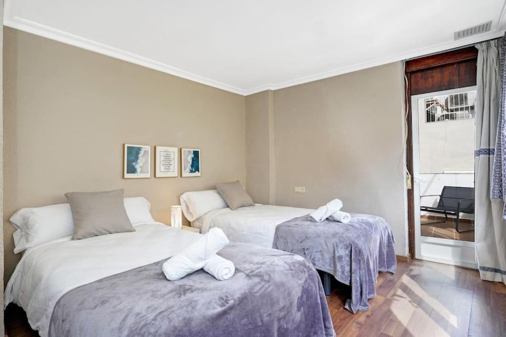 Apartamento Granada Centro. Atico Ayuntamiento Bagian luar foto
